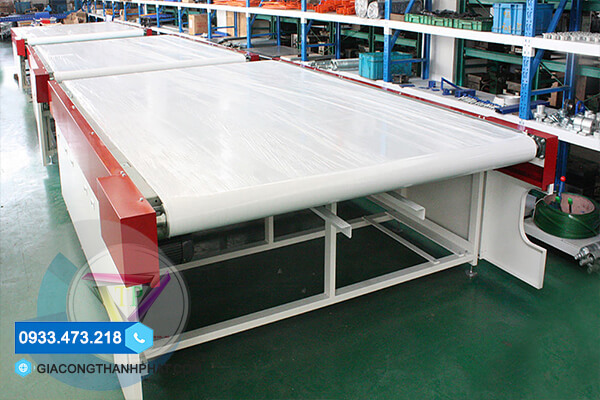 Băng tải PVC trắng