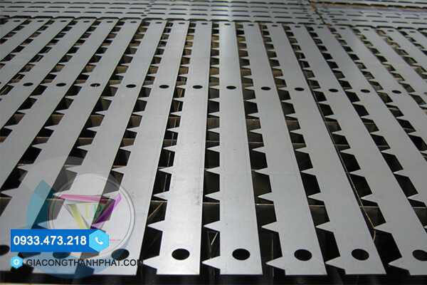Gia công cắt laser kim loại