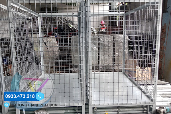 Gia Công Khung Lưới Inox, Khung Mắc Lưới Inox