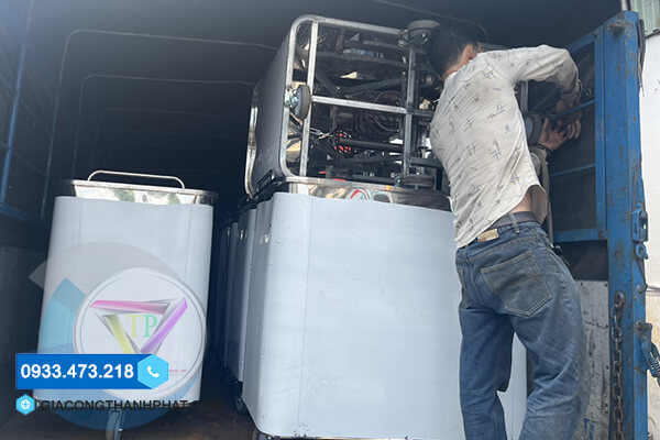 Gia công xe thùng iox nâng hạ