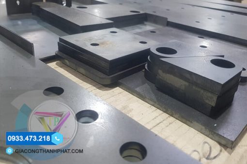 Xướng cắt laser kim loại quận 12