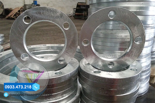 Mặt bích inox m�?kẽm