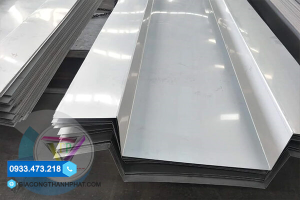 Báo giá máng xối inox