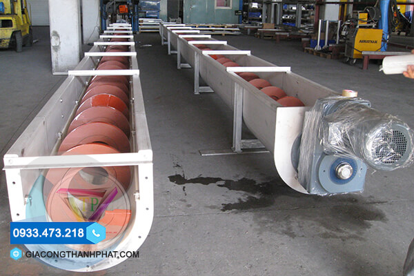 Dịch vụ gia công trục vít băng tải