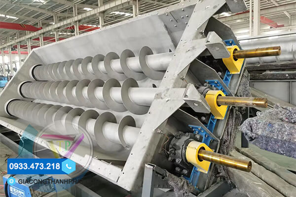 Gia Công Trục Vít Băng Tải Chất Lượng, Giá Tốt Gia Công Trục Vít Băng Tải Chất Lượng, Giá Tốt
