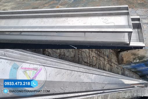 Giá máng xối inox 304 316 201